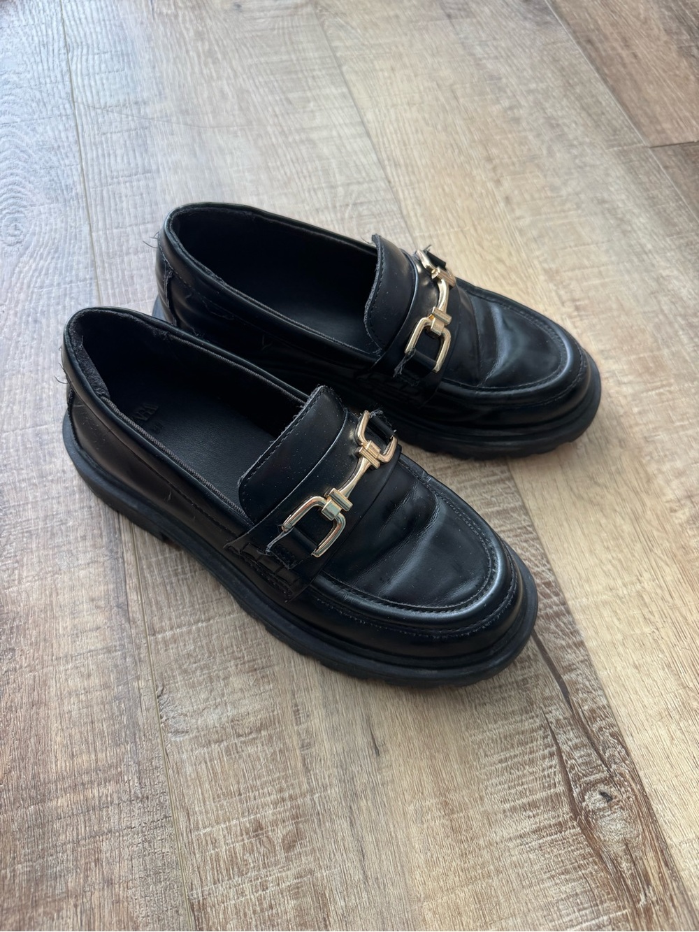 Zara Black Kids Moccasin Loafers with Gold Accent